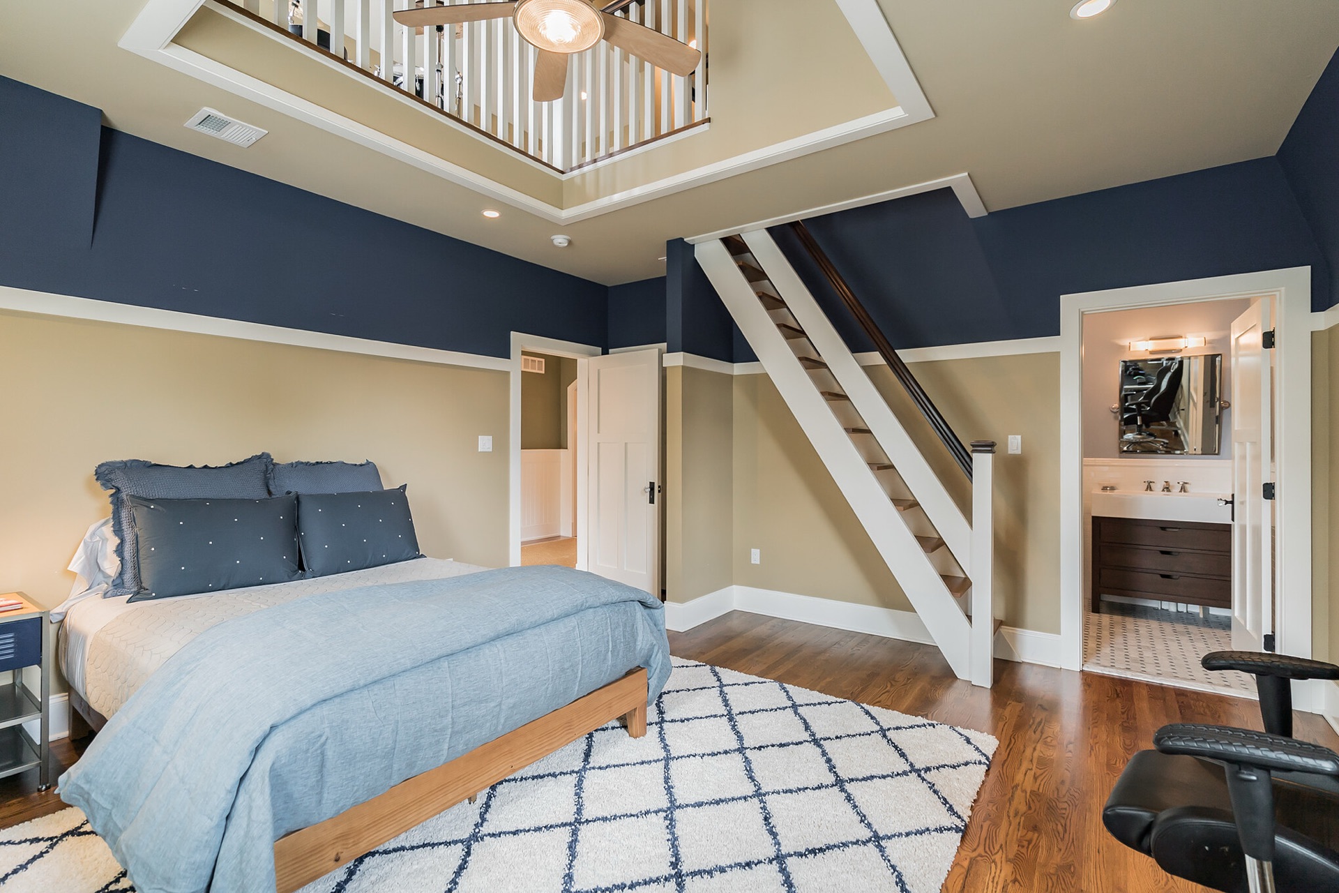 Bedroom Design detail at Aurora by Oak Heart Interiors, photo 11