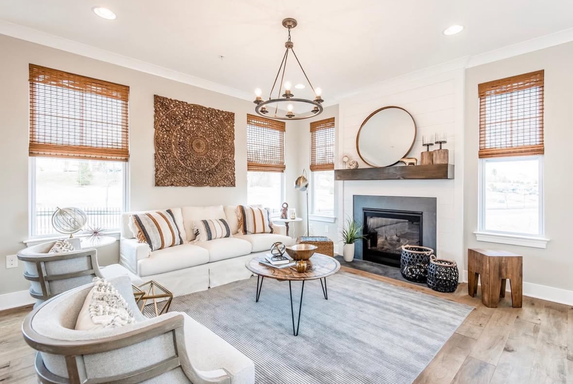 Elevated Living Spaces detail at Magnifica by Oak Heart Interiors, photo 20